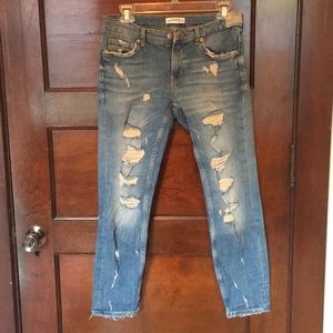 Zara Distressed Jeans - EUC